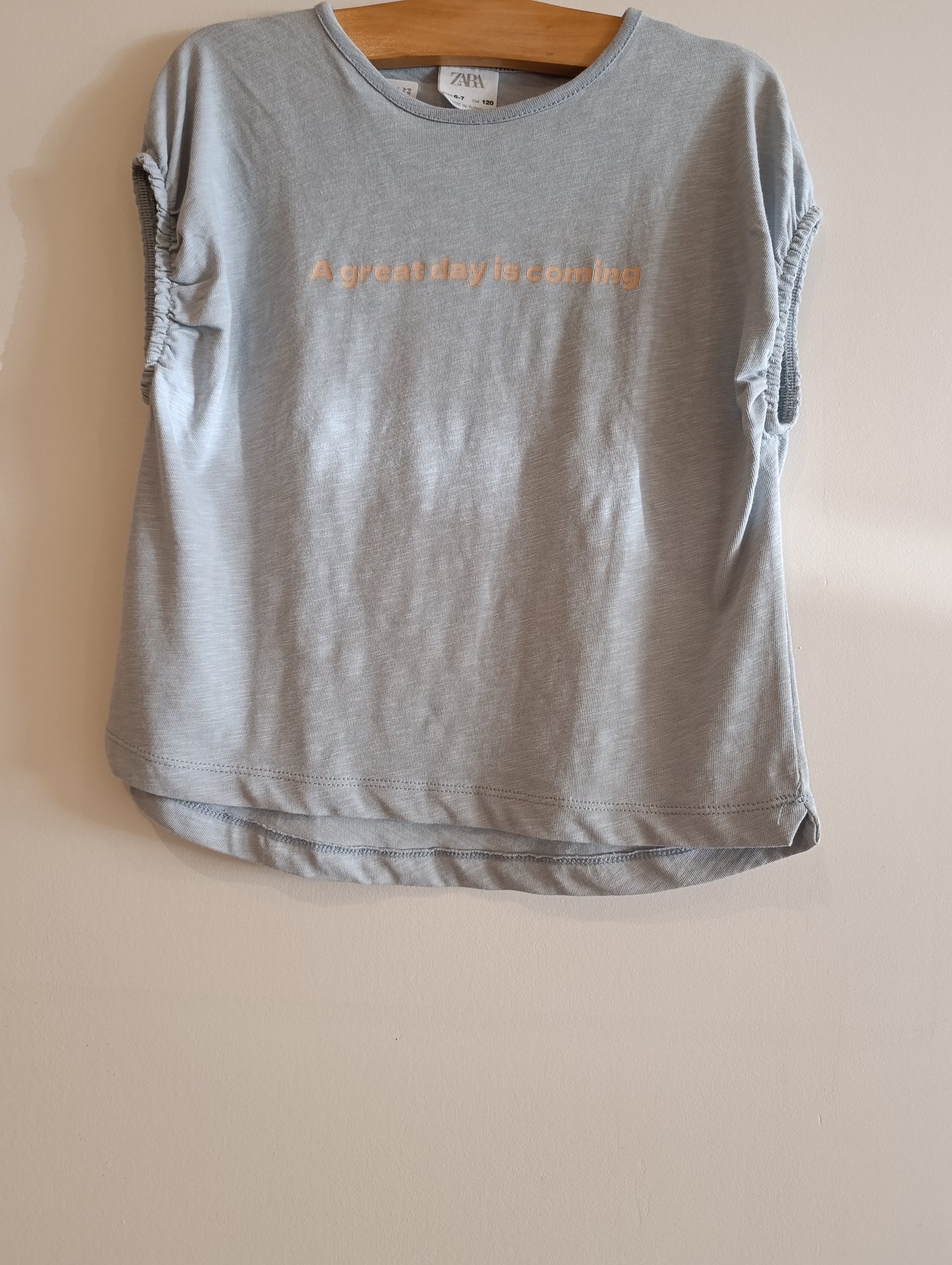 Tee-shirt ZARA 6 ans